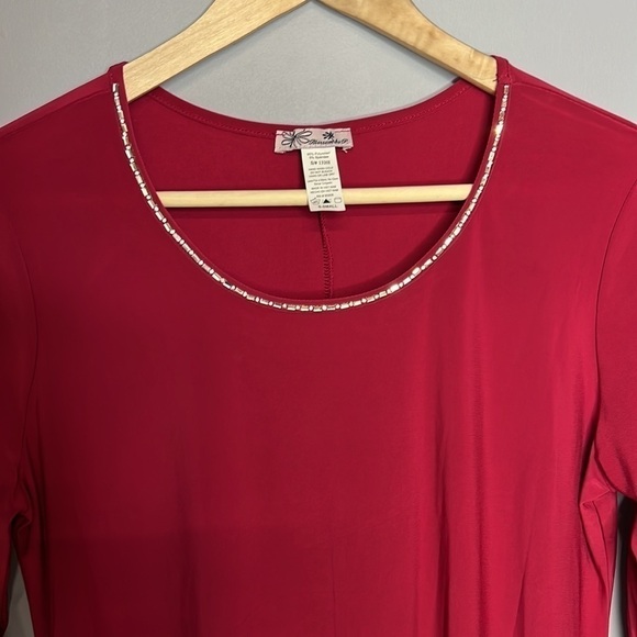 BLOSSOM BY P HOT PINK 3/4 SLEEVED ASYMMETRICAL HANKY HEM BLOUSE Medium - Picture 4 of 5